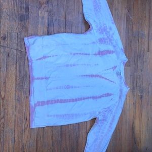 tie dye vs pink crew neck